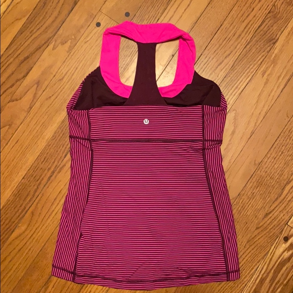 Lululemon Razorback workout top - Picture 2 of 3